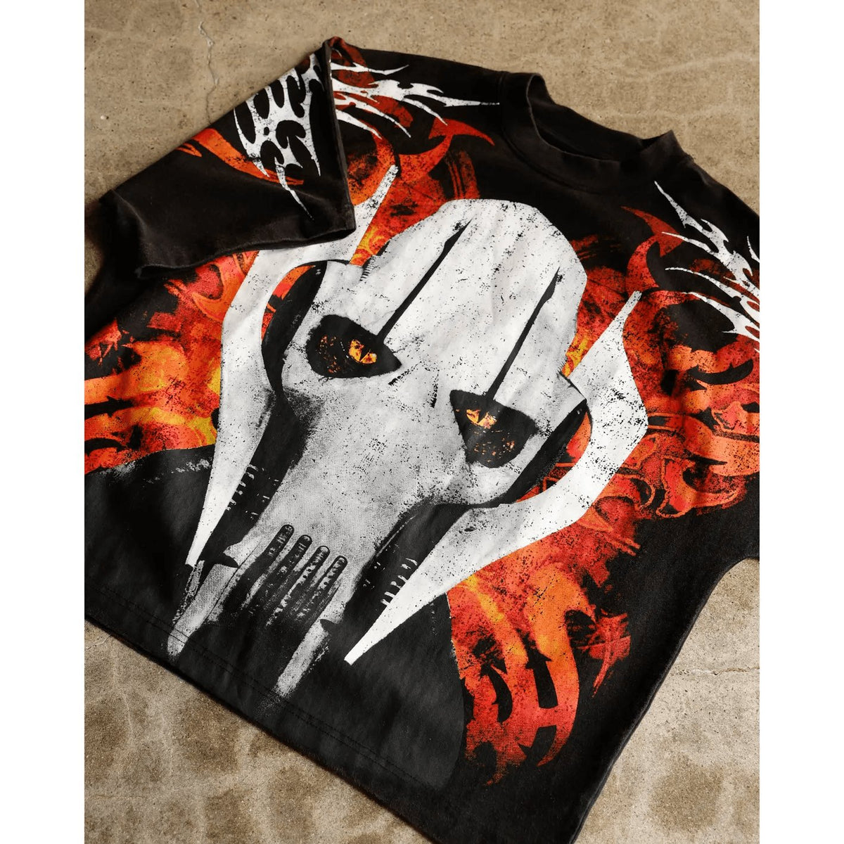 Loiter Star Wars General Grievous Vintage Graphic T-Shirt – Black & Red Unisex Tee