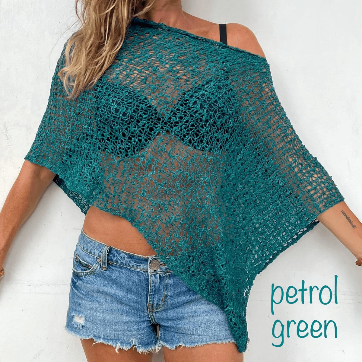 Boho Crochet Poncho: All-Season Beach Cover-Up